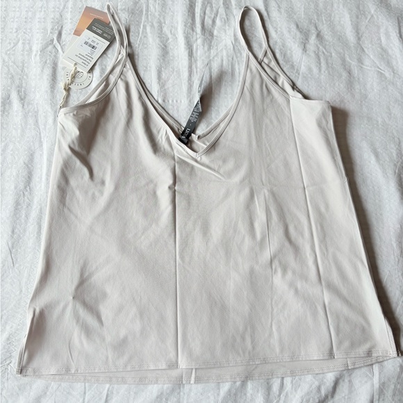 NWT Vuori Villa Cami In Suede - Picture 9 of 13